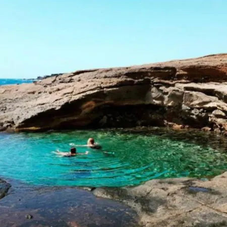 Casa La Familia Сasa de vacaciones